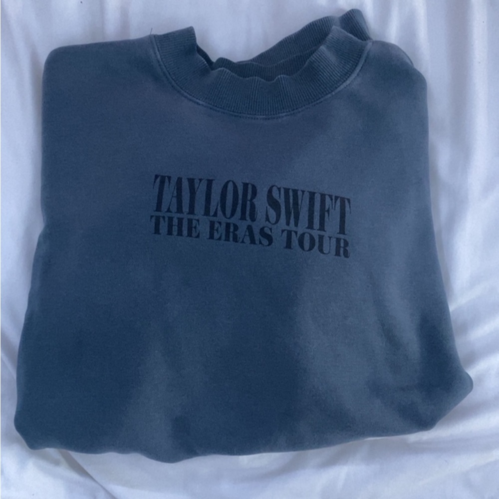 Taylor Swift Blue Crew Neck